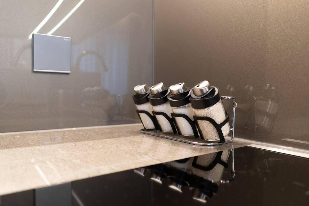 Căn hộ The Rixx Elegant @ D1/jacuzzi/pool/gym TP. Hồ Chí Minh